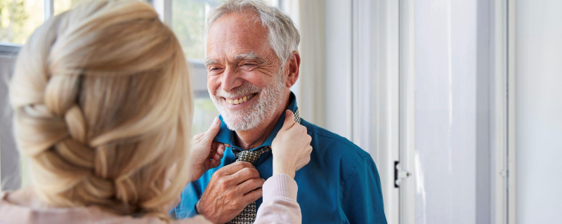 Comment soulager la pression sur les professionnels de l’aide et du soin des seniors ?